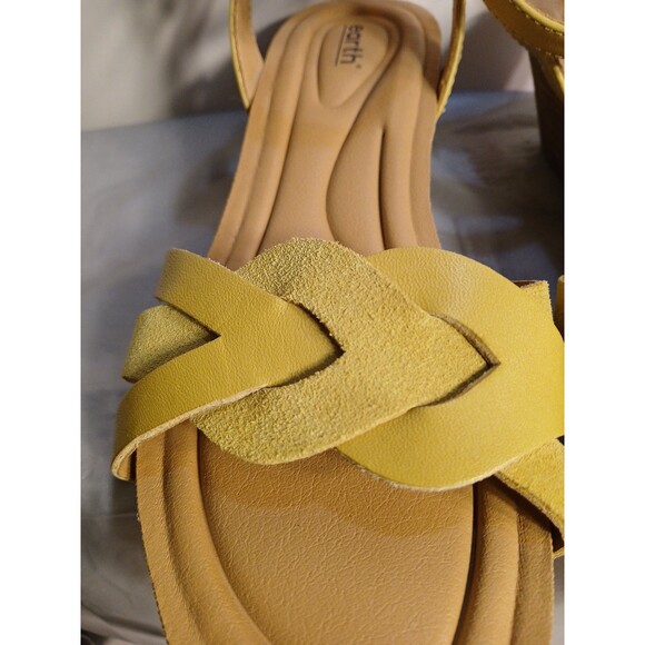 EARTH WMS-6M MUSTARD YELLOW OPEN TOE SANDALS  WEDGE,ANKLE STRAPPY - Picture 13 of 16